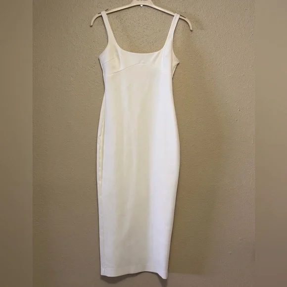 Zara white midi dress fitted bodycon sleeveless size medium runs small - Picture 1 of 3